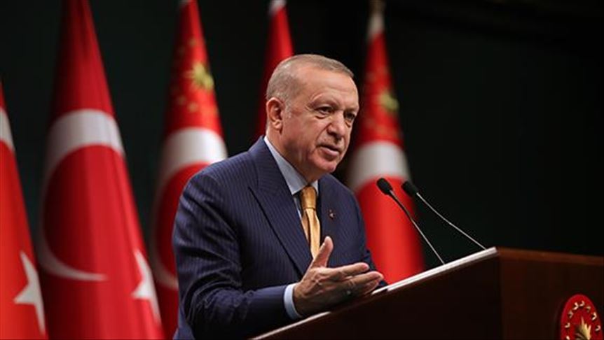 Cumhurbaşkanı Erdoğan, Türk milletinin ve İslam aleminin Regaip Kandili