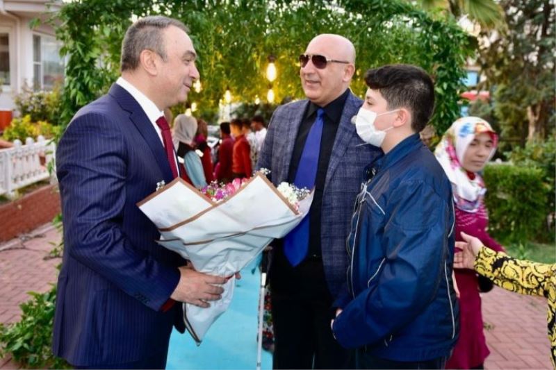 Kilis Valisi Soytürk, şehit aileleri gazilere iftar verdi