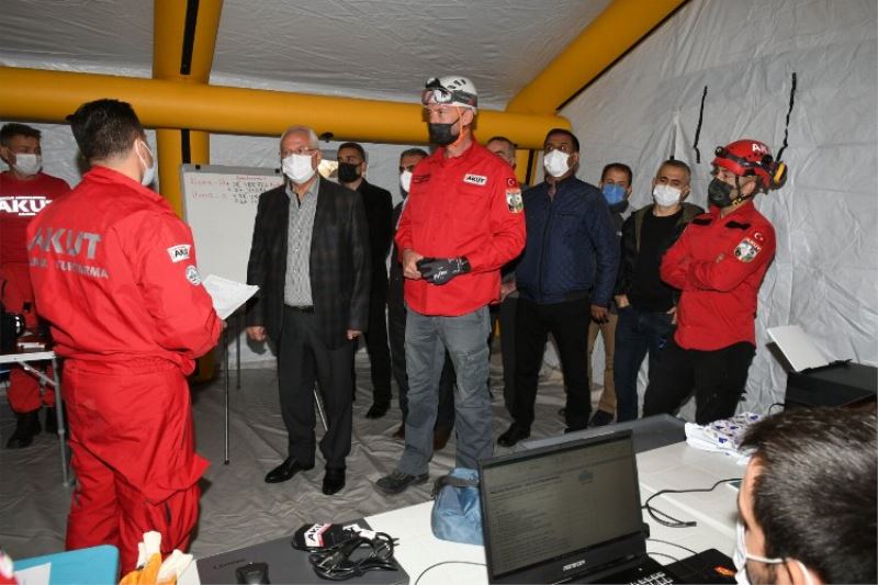 İzmir Karabağlar Belediyesi AKUT tatbikatında 