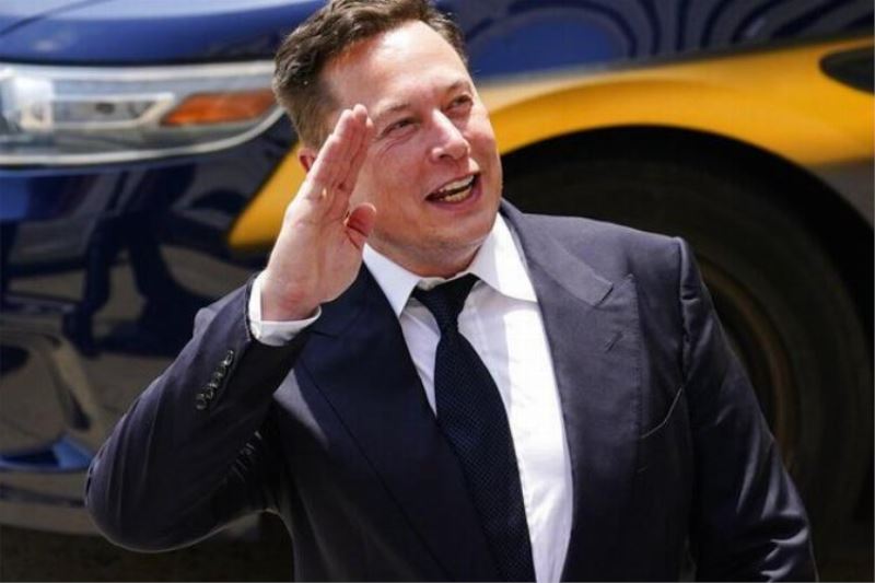 Milyarder Elpn Musk, Tesla hissesini sattı