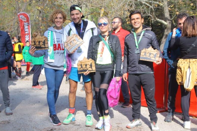 Manisa Belediyespor atleti Işık, Tantalos Ultra Trail’de birinci oldu 