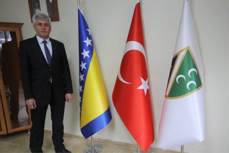İzmir Bosna Sancak Dernek Başkanı Gül: 
