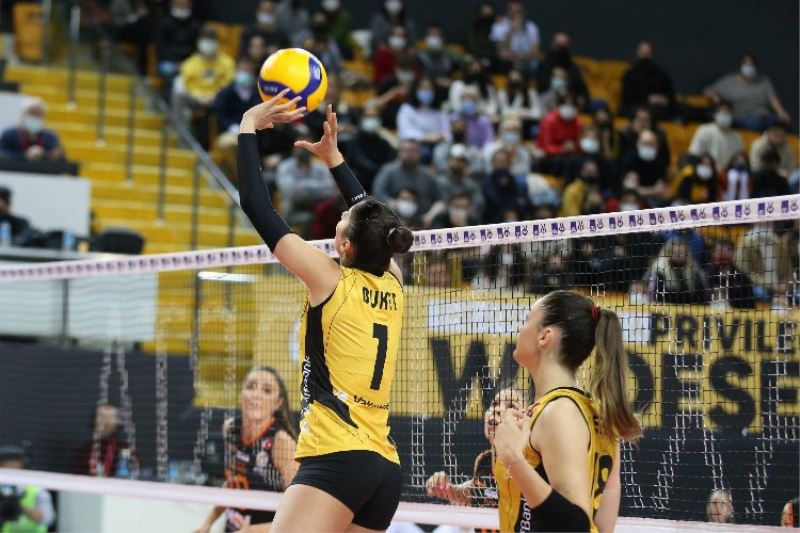 VakıfBank, Kupa Voley’de yarı finalde