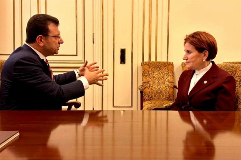 Akşener: Kul kurar, kader gülermiş