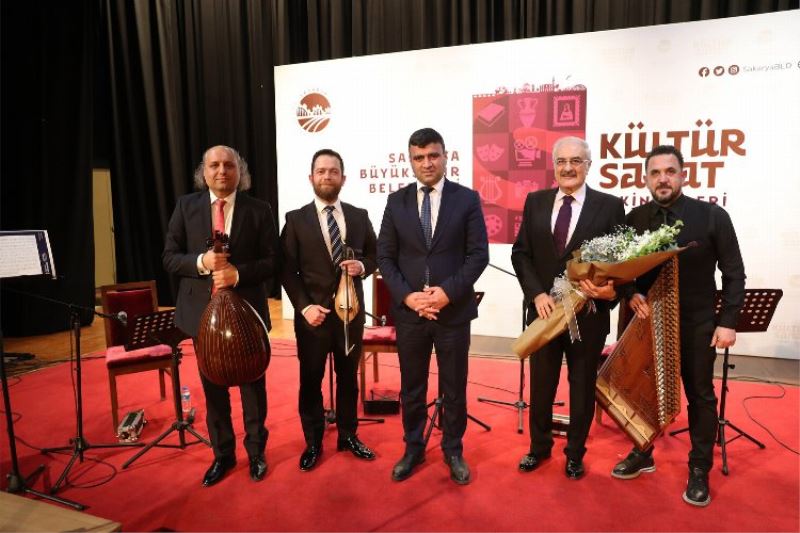 Sakarya AKM’de Münip Utandı ile Türk müziği şöleni