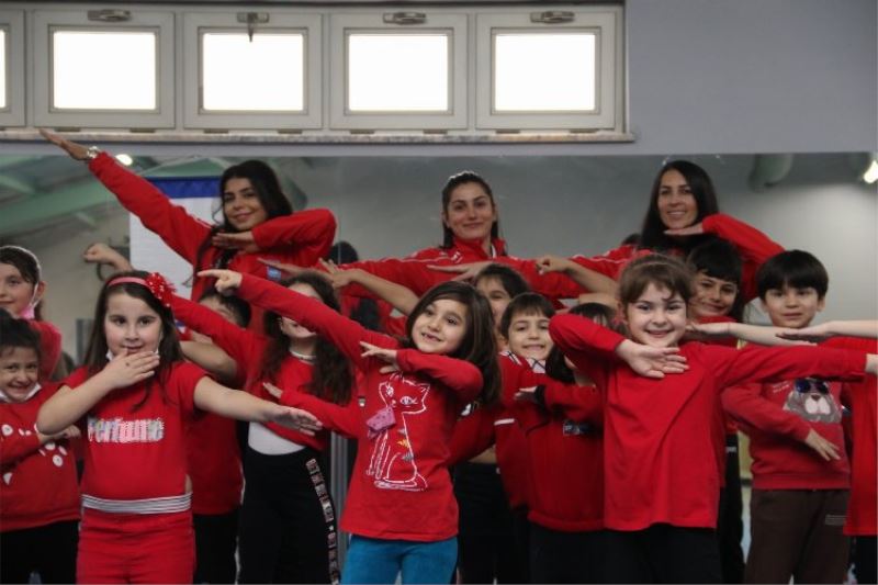 Zumba artık Kocaeli’nde bir yaşam biçimi