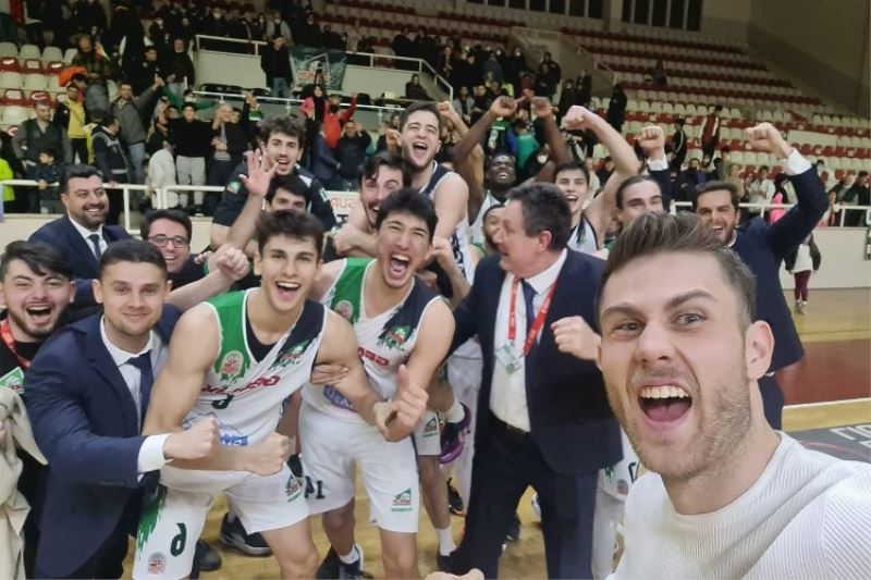 Zorlu maçı kazanan Bursa  Gemlik oldu