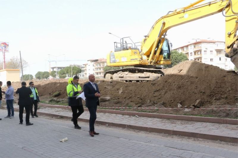 Manisa Hüseyin Eryüksel Kavşağı’nda çalışmalar sürüyor