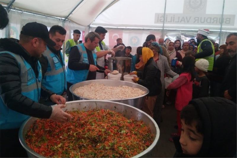 Manisa gönüllerde de, iftar ve sahurda da beraber