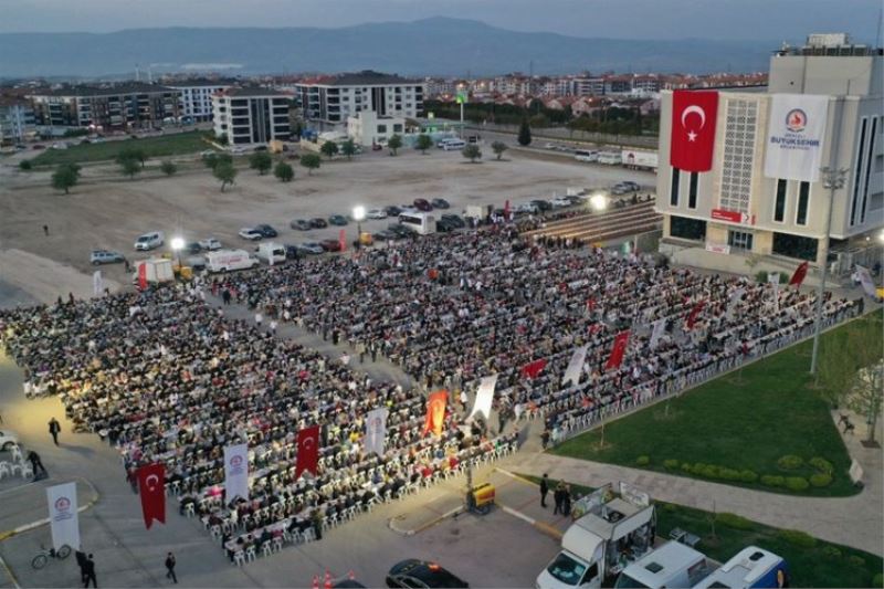 Denizlililer iftar meydanında buluştu