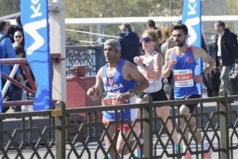 Manisalı atlet Bayram İstanbul Yarı Maratonu