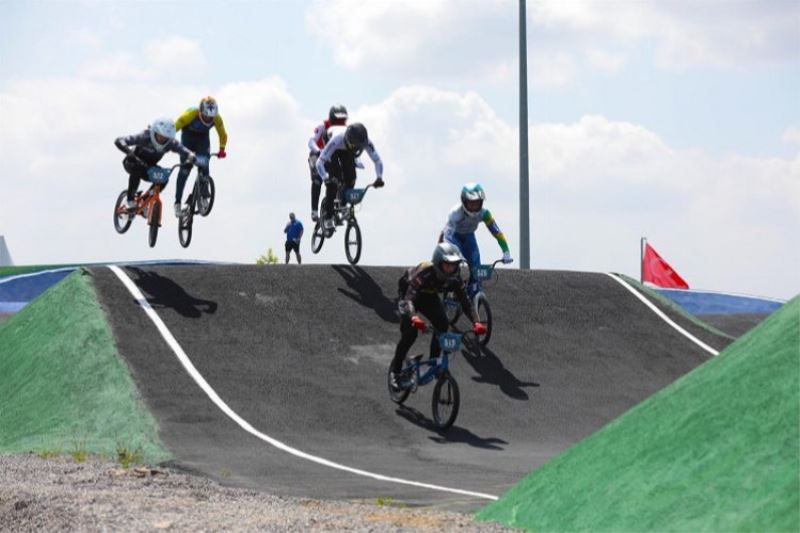 BMX heyecanı Sakarya’yı sardı