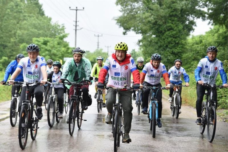 Pedallar karbon nötr bir dünya için çevrildi