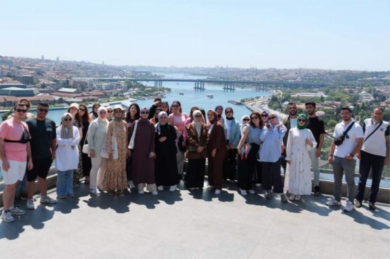 Bursalı genç seyyahlar farklı şehirlerde