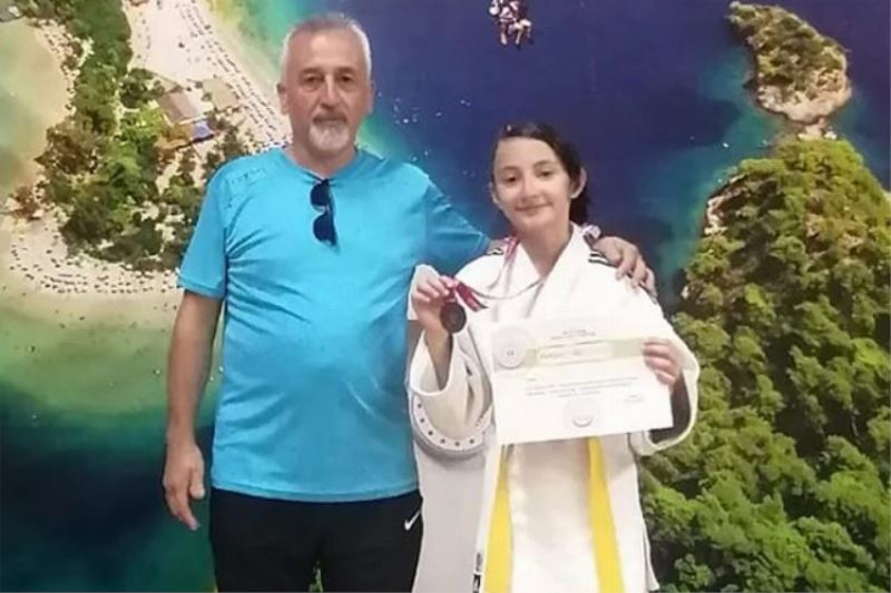 Kütahya Belediyespor başarıya doymuyor