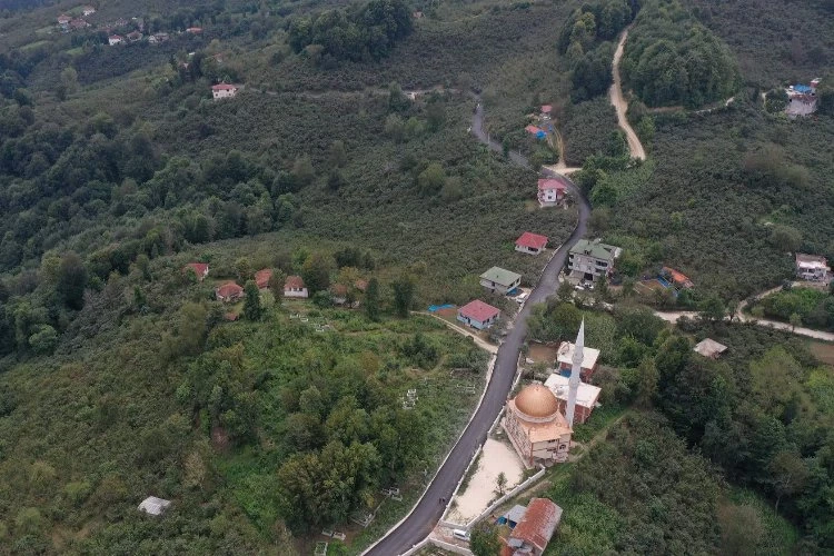 Asfaltsız köy yolu kalmadı! Alkışlar Ordu