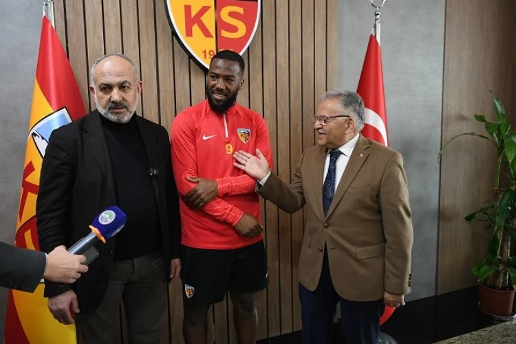 Kayserispor transfer tahtasını açtı