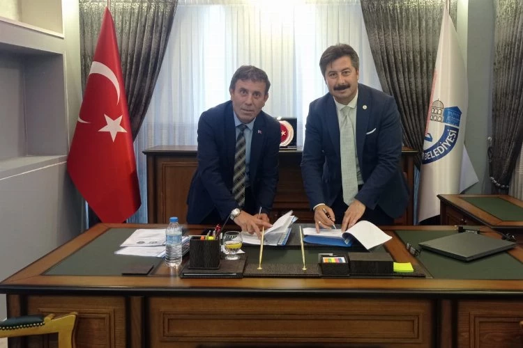 Ercan Özel’den belediye personeline bayram öncesi müjde