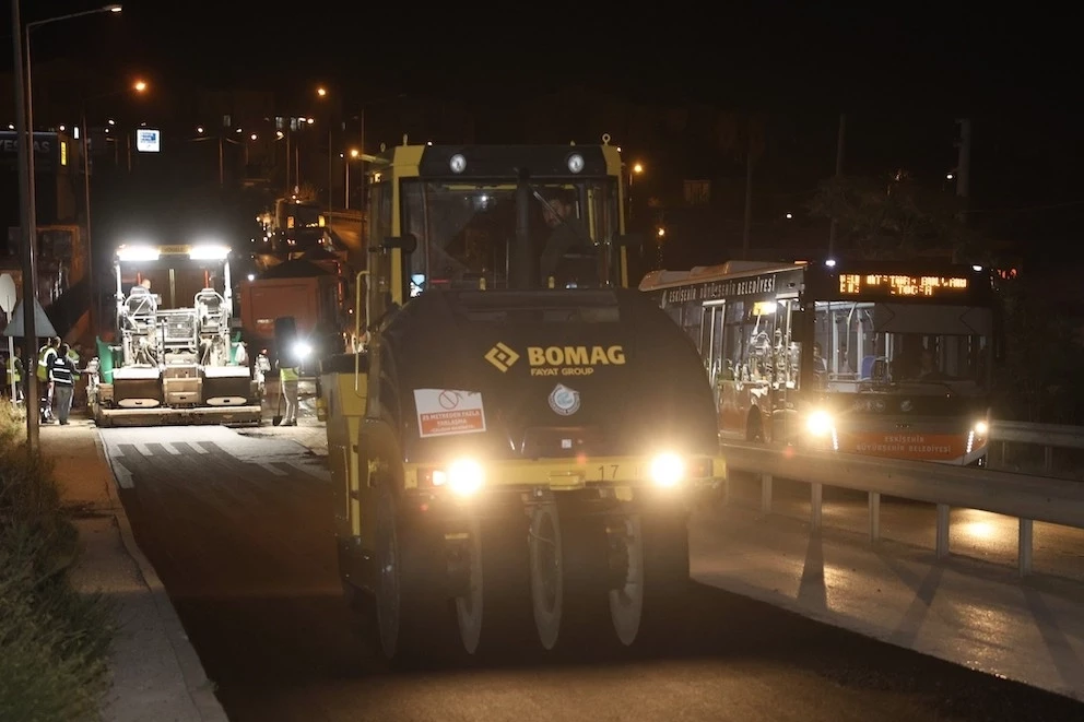 İsmet İnönü-2 Bulvarında gece çalışması başladı