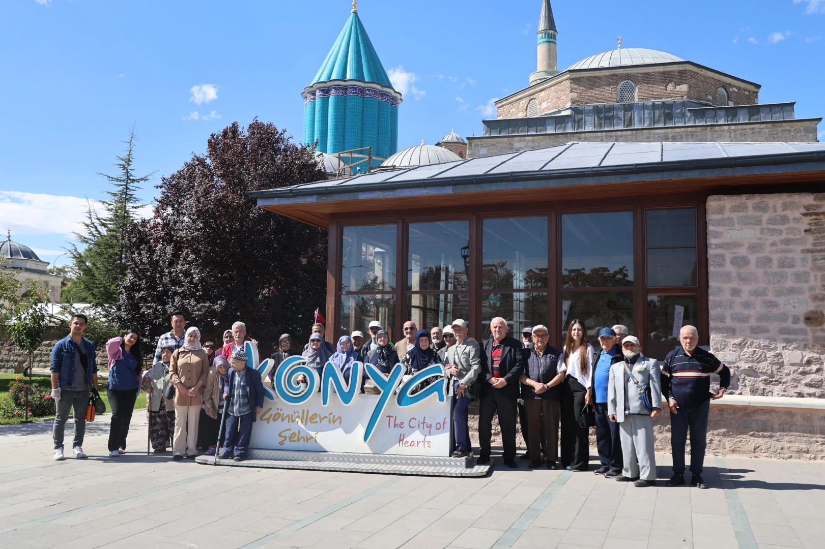 Konya Büyükşehir büyükleri unutmadı