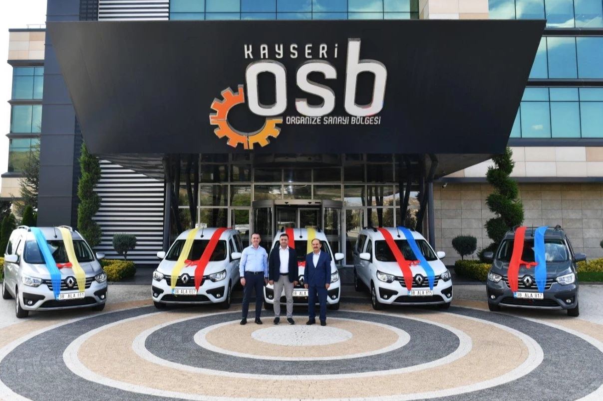 Kayseri OSB araç filosuna 5 yeni hizmet aracı eklendi