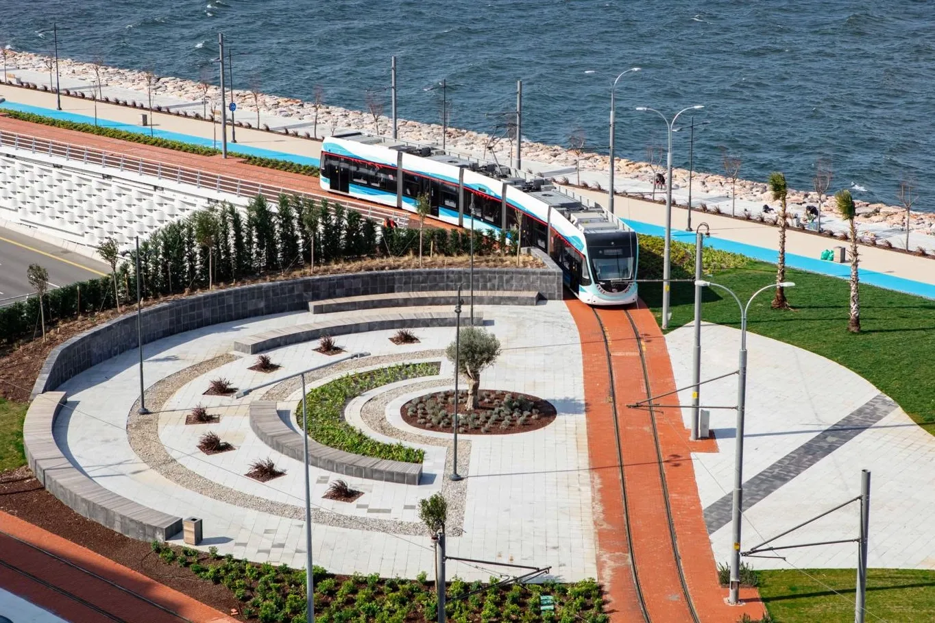 İzmir’in 2040 yılı ulaşım planı şekilleniyor