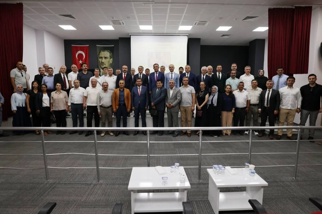 Kocaeli Çayırova’da eğitimin paydaşları bir araya geldi