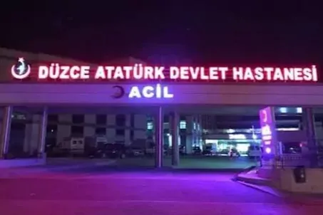 Düzce’de fabrikada gıda zehirlenmesi şüphesi: 25 kişi başvurdu