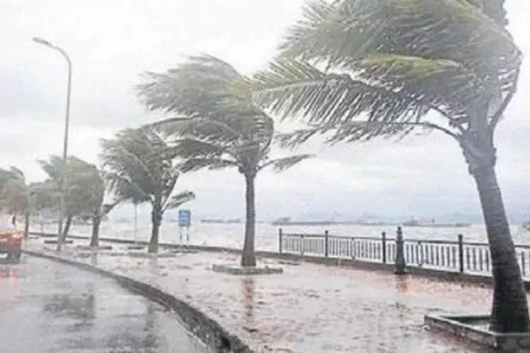 Kuvvetli yağış ve fırtına alarmı! Meteoroloji'den çok sayıda il için uyarı