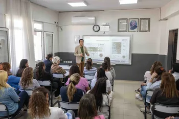 Bornova’da geleceğin eğitim neferlerine temel afet bilinci