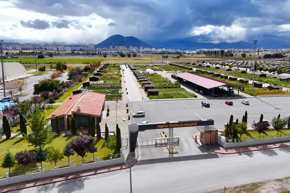 Kayseri Büyükşehir Doğal Ürünler Bahçesi'ne yeni üretim akanı