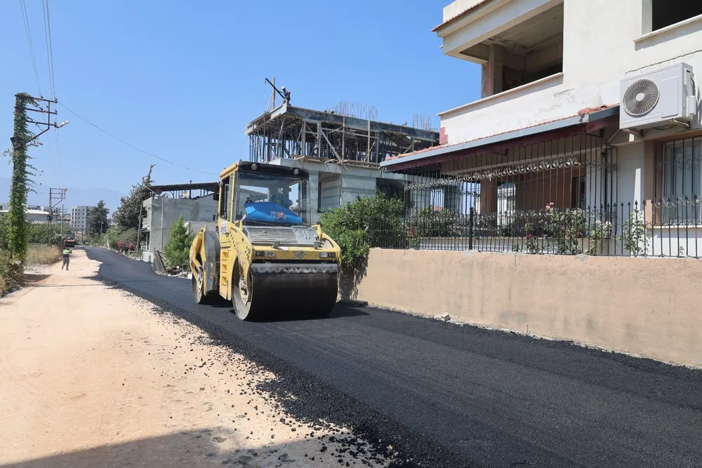 Hatay Büyükşehir'den asfalt çalışması