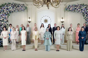 Emine Erdoğan’dan lider eşleriyle dijital güvenlik buluşması