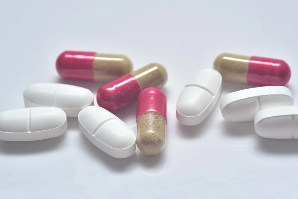 Bilinçsiz antibiyotik kullanımı tedaviyi zorlaştırıyor