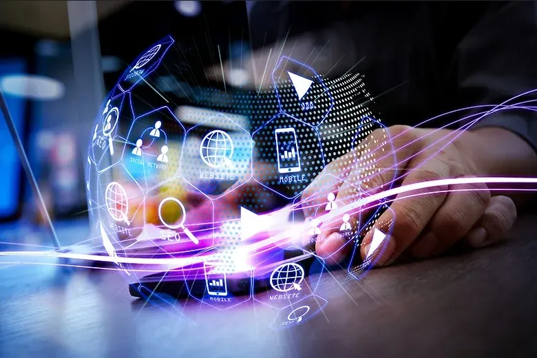 Dijital reklamlarda yeni dönem... Yapay zekâ, influencer ve indirim kampanyalarına sıkı kurallar
