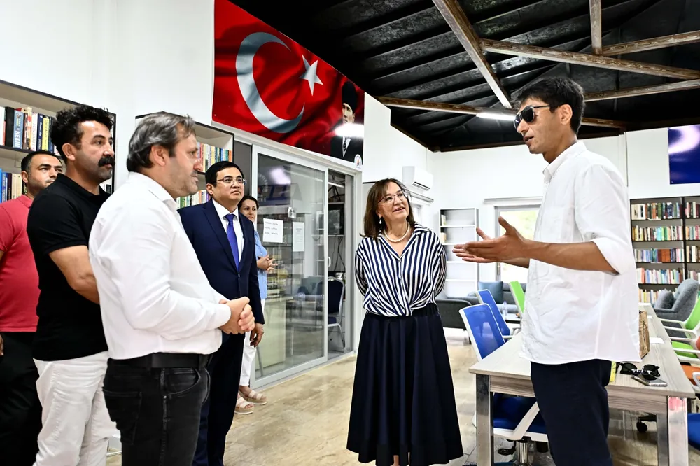 Aytmatov’un mirası Antalya Muratpaşa’da büyüyor