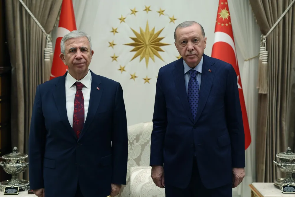 Mansur Yavaş'tan o buluşmaya net yanıt: Ankara için görüşürüm, sağduyudan yana dururum