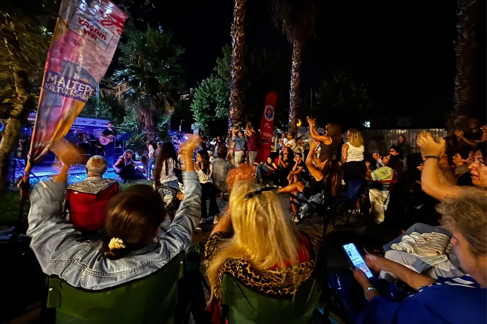 Maltepe açık hava konserlerinde son durak Feyzullah Mahallesi oldu