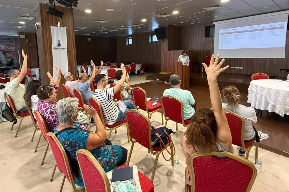 İzmir’de yurttaşın sözü karara dönüşüyor