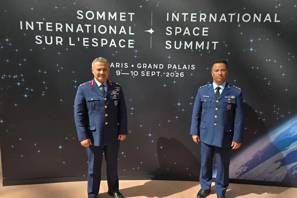 Alper Gezeravcı Paris’te Uluslararası Uzay Zirvesi’nde Türkiye’yi temsil etti