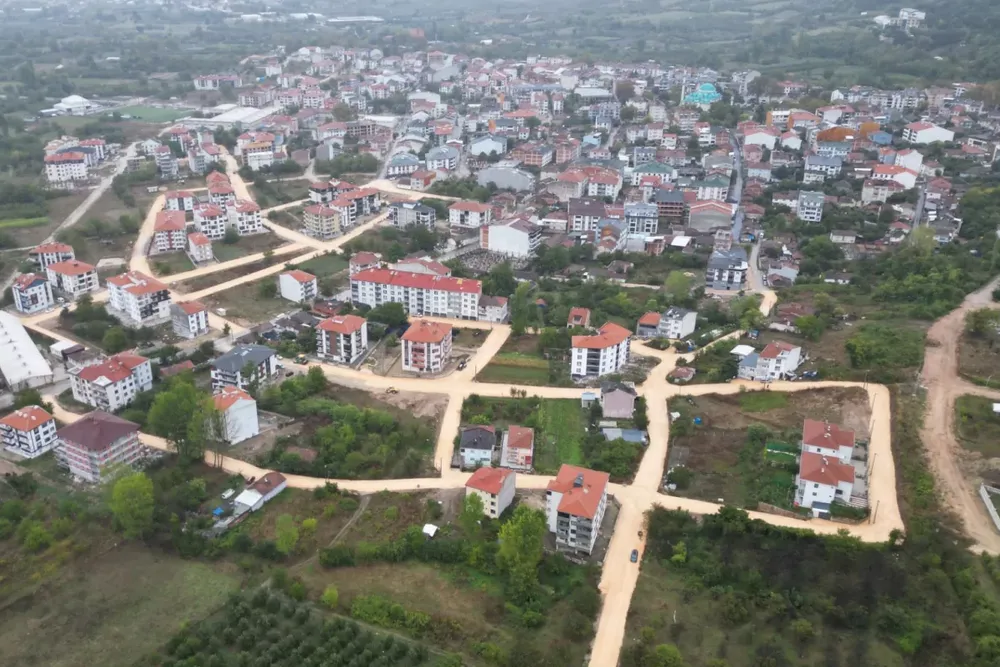 İnegöl Cerrah'ta 27 sokakta sathi kaplama