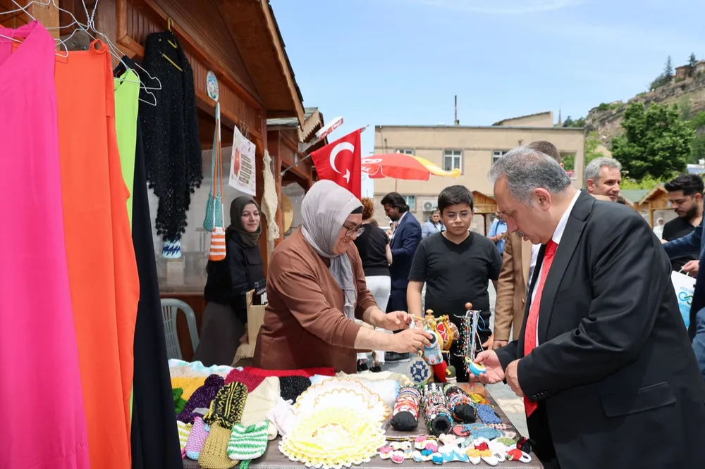 Kayseri Talas'ın Maharetli Eller'i sonbaharı karşılıyor