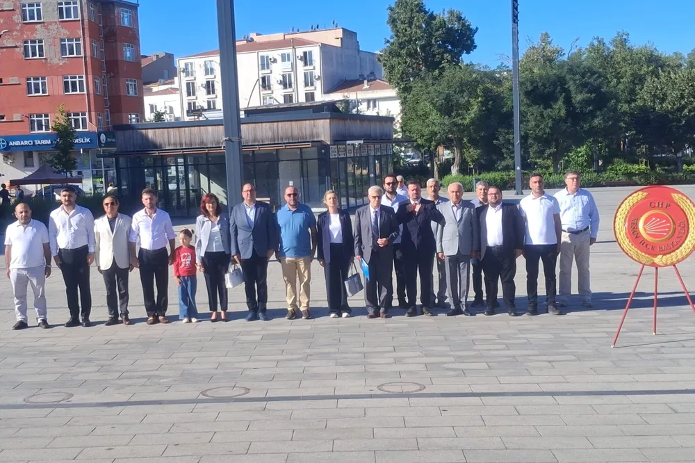 CHP’nin 103. kuruluş yıl dönümü Keşan’da da törenle kutlandı