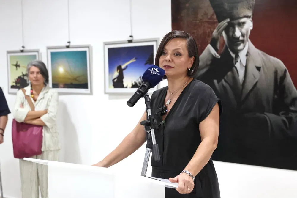 İzmir Karabağlar’da “Kurtuluşun Şehri İzmir” sergisi